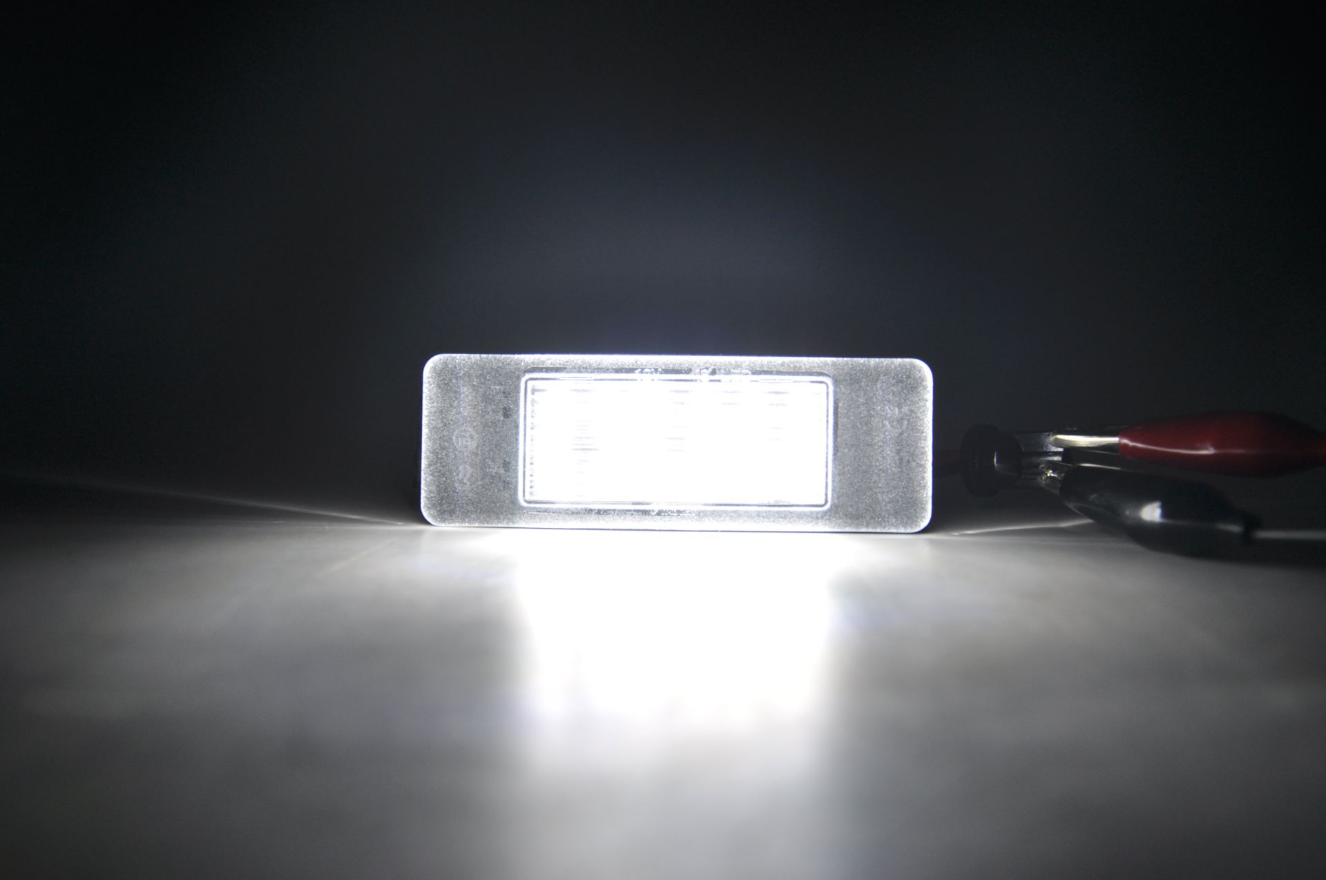 products/400/fiat scudo svetla tablice .jpg - LED SIJALICE ZA OSVETLJENJE TABLICE - FIAT 032006 - Xenon Svetla Beograd